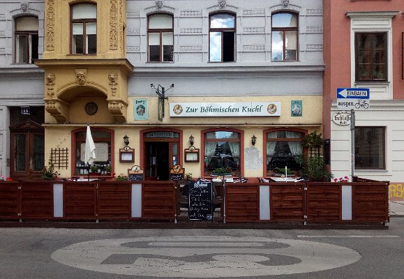 19. Restaurace Zur Böhmichen Kuchl zvenku
